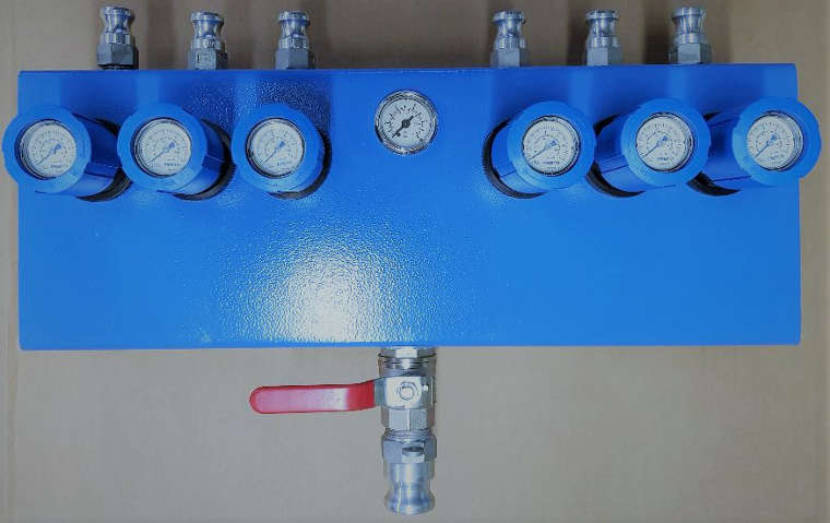 systeme_Steuerpult_2